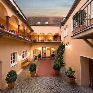 Boardinghouse Отель